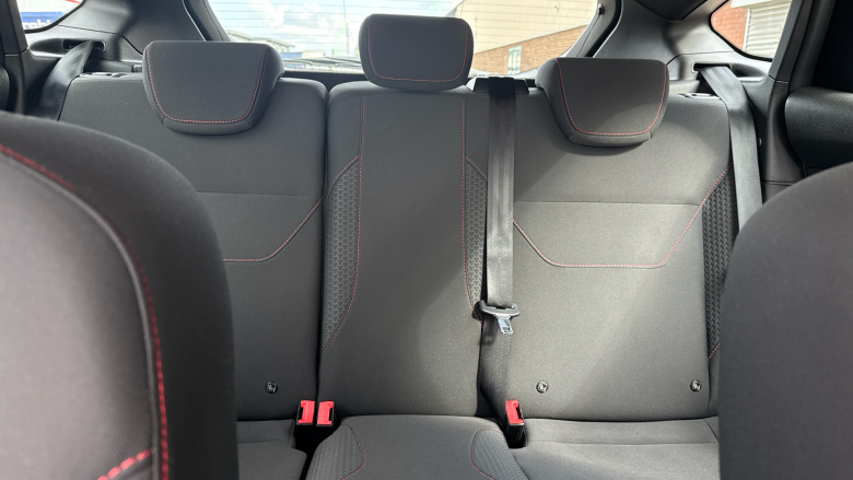 Ford Focus 1.0 EcoBoost 140 ST-Line Navigation 5dr Petrol Hatchback